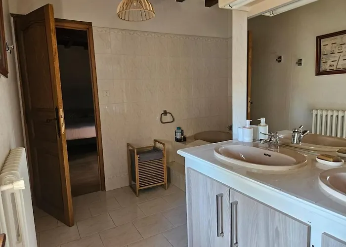 Дом отдыха Mas De Cantegrel *