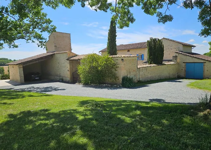 Дом отдыха Mas De Cantegrel Poulan-Pouzols